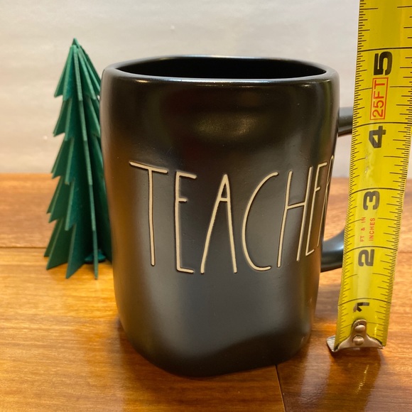 RAE DUNN | “TEACHER” Mug {1 Available} - Picture 6 of 8